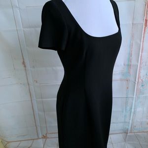 Tahari little black dress scoop neck size 8